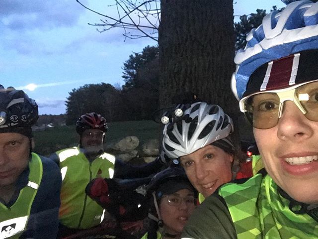 ridehqs's tweet photo. Really great riding and Full Moon sightings aplenty tonight! Mark your calendars for the next Full Moon Over Sherborn ride happening Tuesday, May 29 at 7pm. #rhqfullmoon #mixedterrain #mountainbiking #gravelbikes #funriding https://t.co/DUYjXNQHmT https://t.co/Wh5hq4MPZd