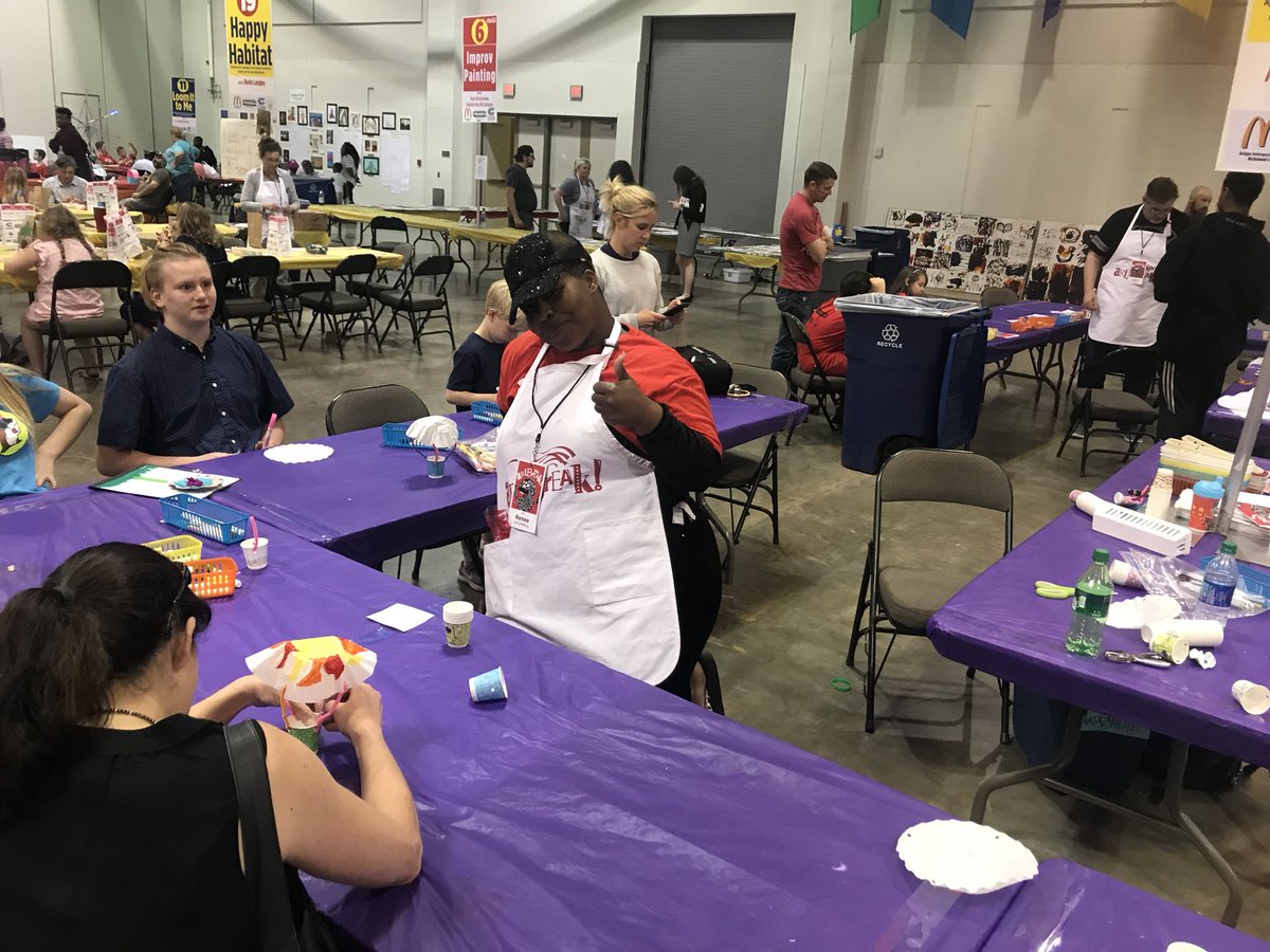 StevenJ4HD2's tweet photo. As a former student participant of the @SHREVEARTS SHREVEARTS #ArtBreak Family Festival Weekend it’s always honor to be here representing the Caddo Parish Commission as one of its many sponsoring organizations.
#ItsAllLocal #LiveLoveLocal #ArtsInEducation #STEAMEducation https://t.co/6kuRUpn6w5