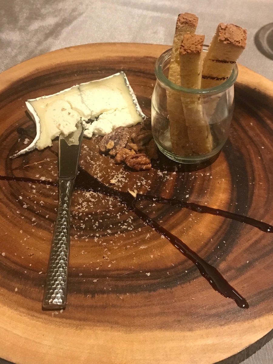 BostonDames's tweet photo. The Cheese Course: Goat's Milk, California Pecans, Port Wine Galee, Micro Arugula, Rustic Bread at the #57thLDEBostonAnnualDinner @RitzCarlton #Boston. @MariposaWines1 #BostonDames #LesDamesattheRitz https://t.co/RfmZo2SEyV