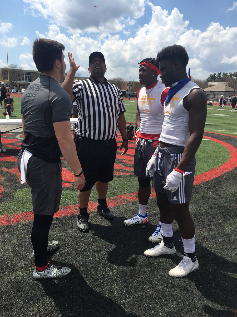 LegacyNE7v7's tweet photo. Chonlee Cine (@cinechonlee_24) and Robby Riobe (@RobbyRiobe08) served as captains this weekend for @PhillysFinest7 tournament.
Showed Philly what #LegacyMass and the Tide is all about โ ๏ธ๐
Great job fellas ๐ญ๐น https://t.co/ve9o9j8LTr