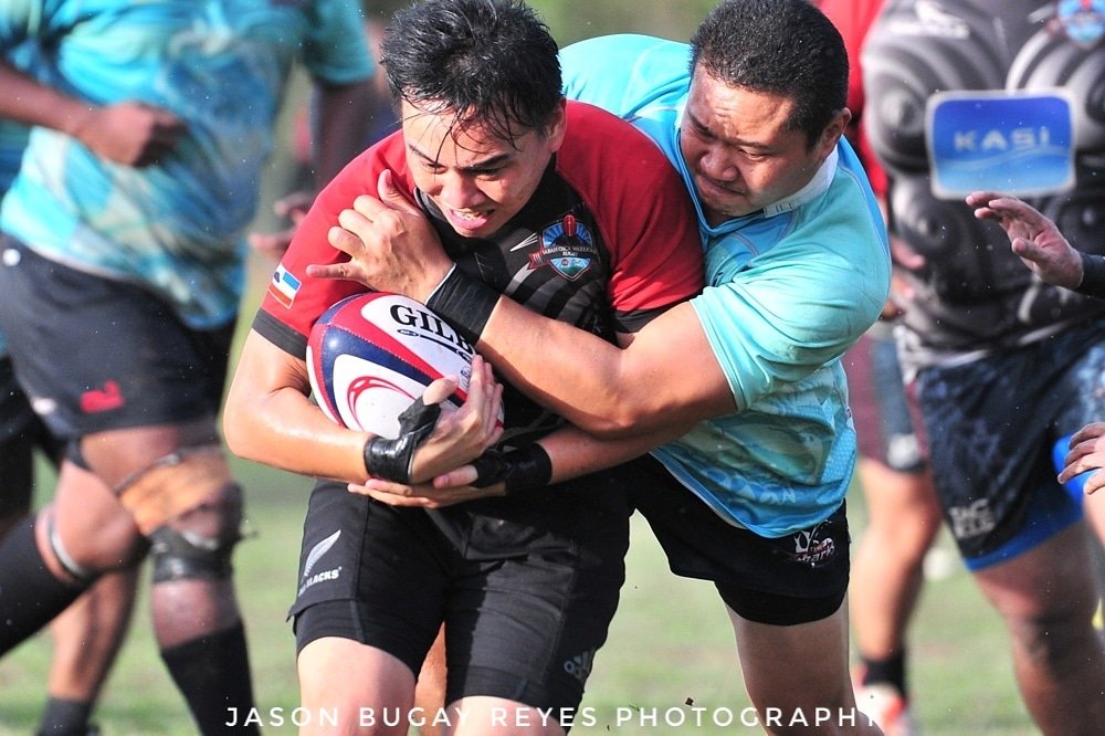 jasonbugayreyes's tweet photo. Intense final of #Rugby #kkra2018 between #SabahOSCAWarriors (red) and #kksharks (blue) with the former managed to grab a win with 5 tries against 3 #sports #sabah #kkcity #passionforrugby https://t.co/K9bh235QN9