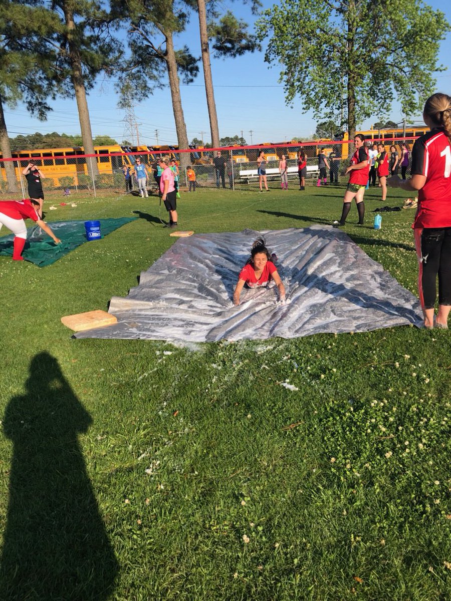 Coach_Palm's tweet photo. Our fundraiser was a success! We raised over $700 for Connor! I wanna thank everyone that helped! I can’t stress enough how we take for granted the little things and just remember there’s always something you can do to help! #cardscare #jacksonvillehighschool https://t.co/BNZiPn2poS