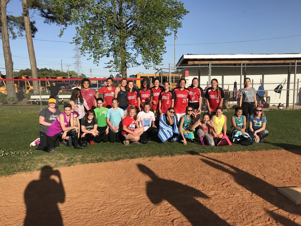 Coach_Palm's tweet photo. Our fundraiser was a success! We raised over $700 for Connor! I wanna thank everyone that helped! I can’t stress enough how we take for granted the little things and just remember there’s always something you can do to help! #cardscare #jacksonvillehighschool https://t.co/BNZiPn2poS