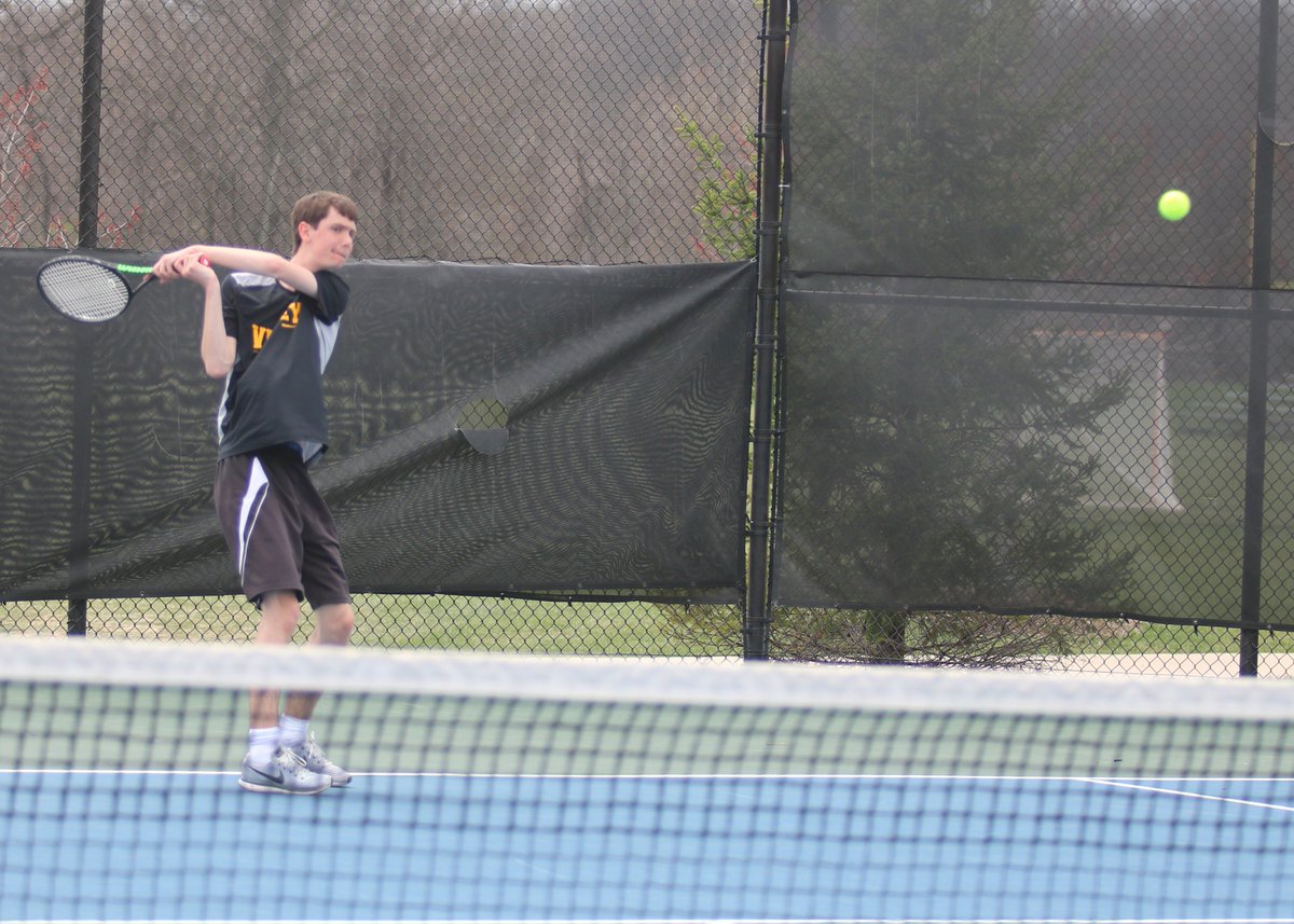 VHighTennis's tweet photo. This week in Vianney Tennis:
Tuesday May 1: Duchesne (Watson Trails)
Wednesday May 2: Windsor (Watson Trails)
Thursday May 3: @ SLUH (Dwight Davis) https://t.co/DpkIGjy3aJ
