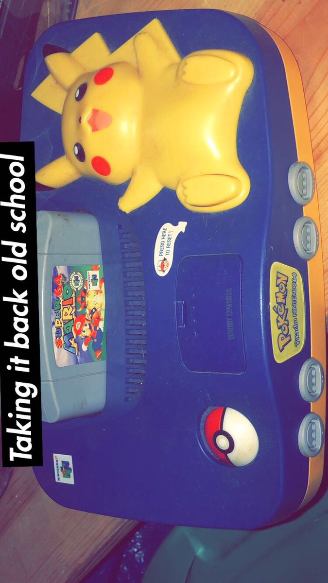 ᴅɪɴᴀ ꜱᴋʏ 🍑 ( clubdinasky) Twitter