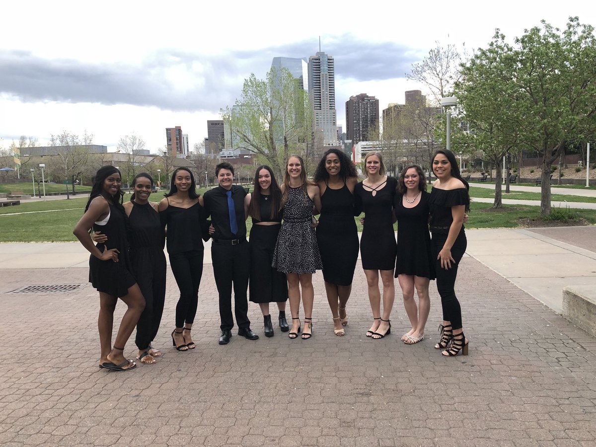 MSUDenverWBB's tweet photo. We #GotRowdy tonight at the Rowdy Awards!! π€ https://t.co/bl2J2pM2Ae