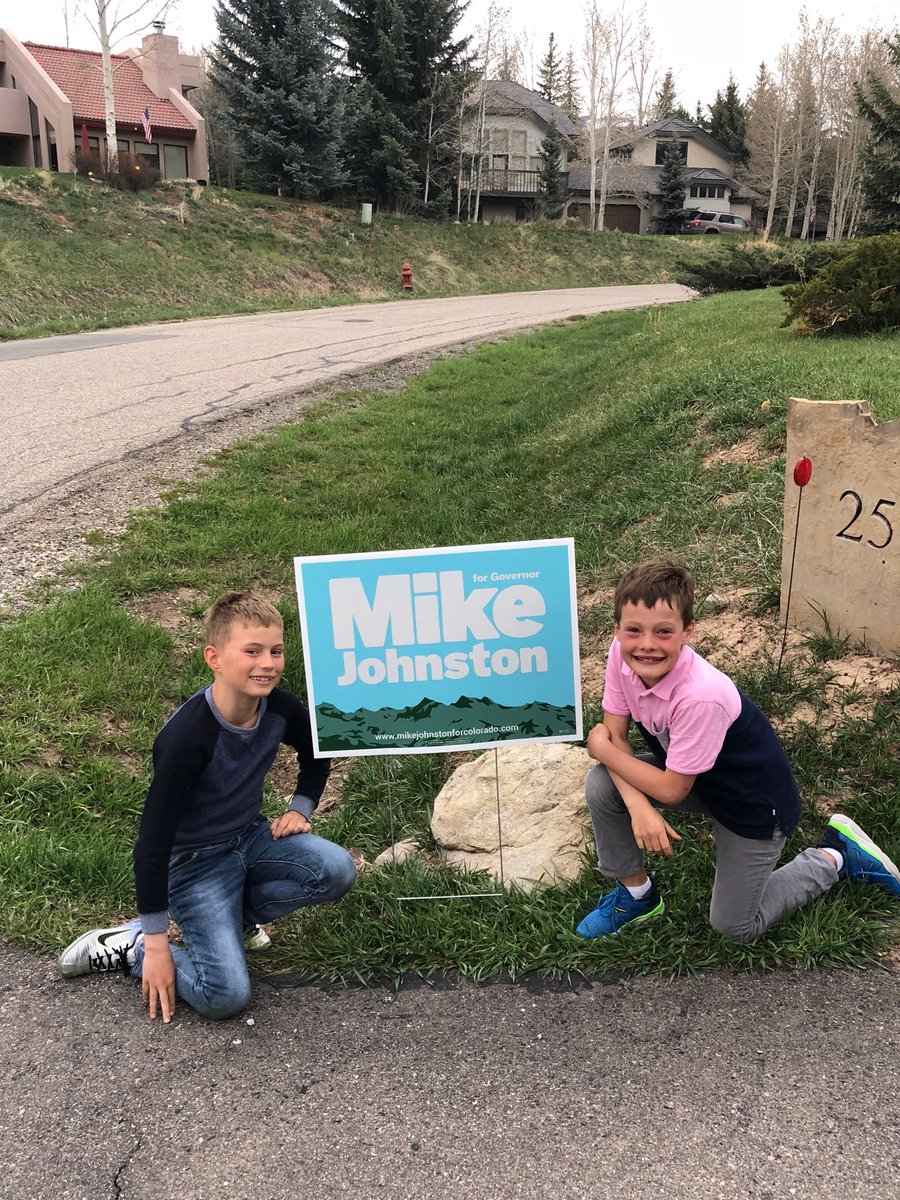 MichaelSlevin's tweet photo. Sign is up! Proud to support my friend and Colorado’s next Governor. Mike is thoughtful, accomplished, bridges divides and will make our State a leader for the rest of the country. @MikeJohnstonCO #mike4co https://t.co/kaFMSVKvJO