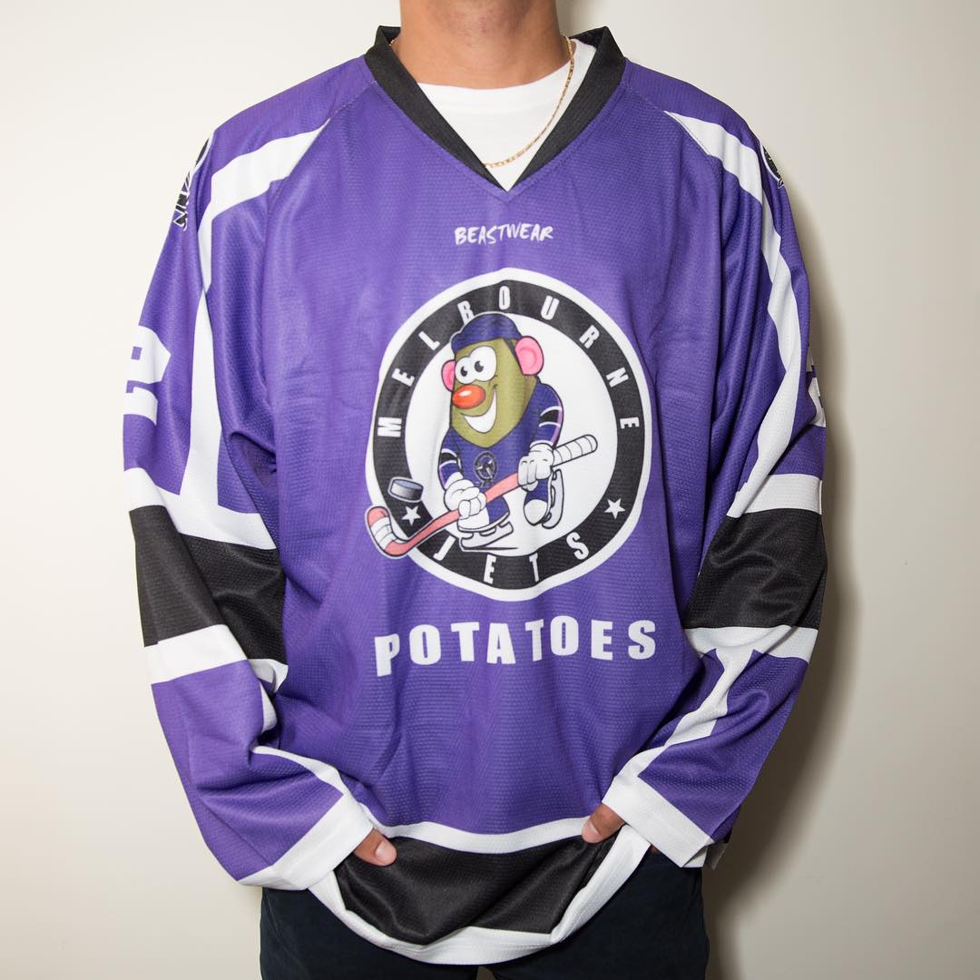 Want to customise your look? From workwear to team wear, we’ve got you covered from head to toe. Any design, colours, size, cut &amp; any names or numbers 🏒

#Beastwear #UnleashTheBeast #IceHockey #InlineHockey #Hockey #CustomClothing #Sports #Sport #Team #IceHockeyAustralia