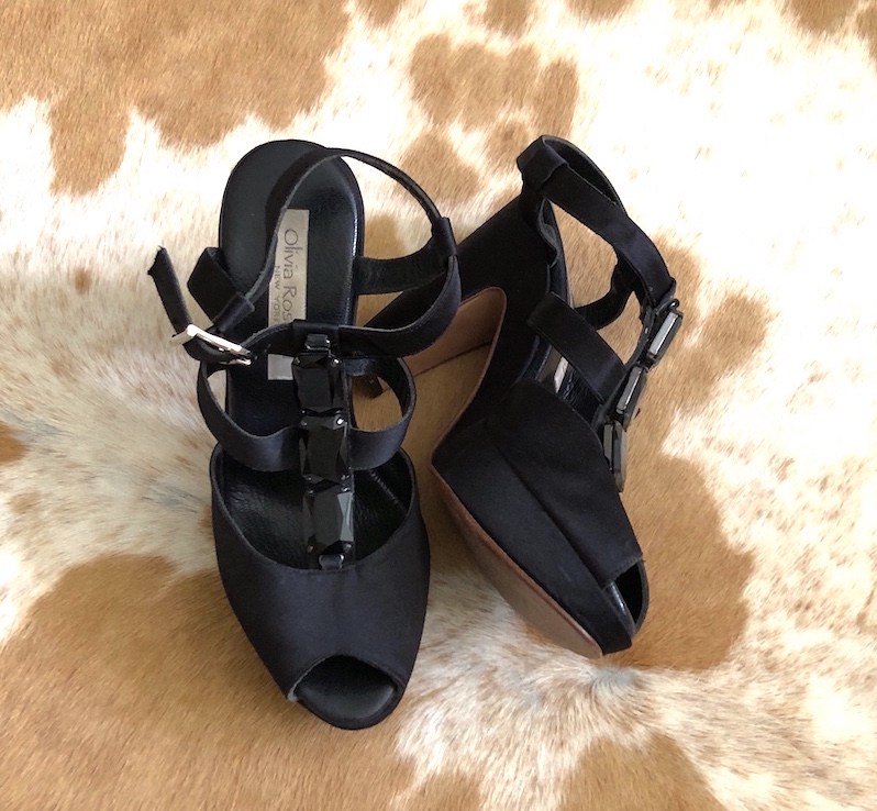 stylenudge's tweet image. The Shoe And Tell Fashion Link Up – Fabulous Find stylenudge.com/the-shoe-and-t…