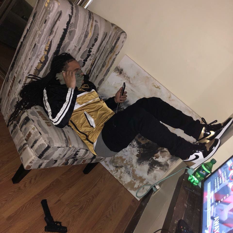 ImLexiC's tweet photo. Take his shoes and walk a mile, something none of you Niggas could do🙅🏻‍♀️💯
Ain’t EVER seen nobody do it better 
#LongLiveTone #MyFatMan 
I Love you Baby 💕🤞🏽😌 https://t.co/E5Et0FWrDs