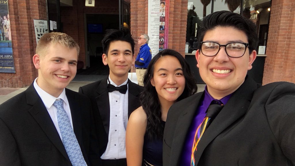 CarolineCWu's tweet photo. Glad I got to spend Allstate weekend w my talented friends! ๐ #Allstate2018 #Year2โ
https://t.co/2mLOv6cLms