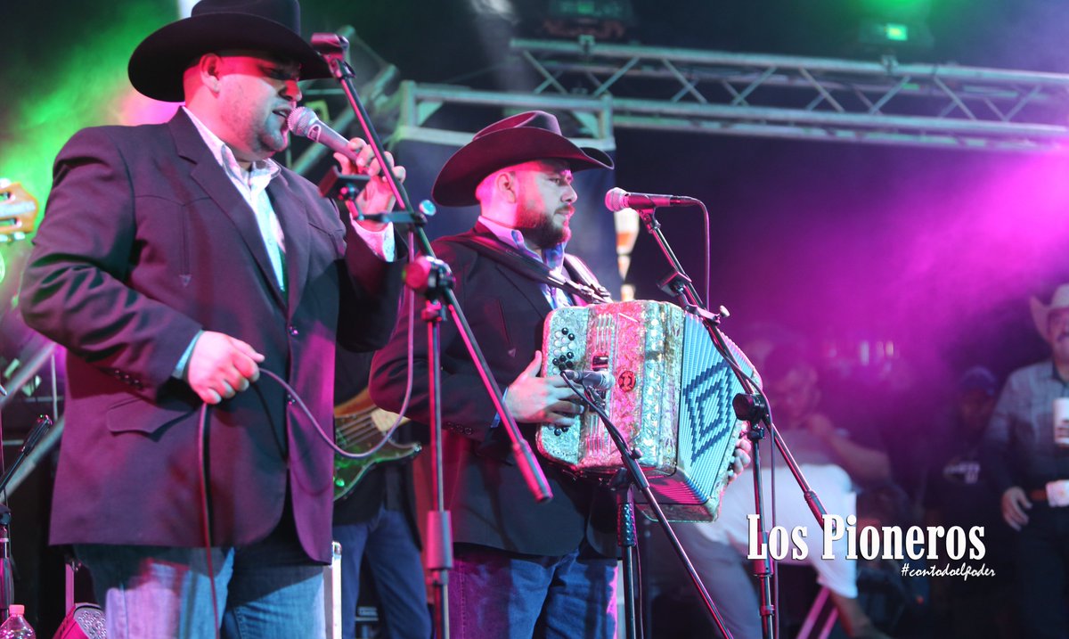 LosPionerosOfic's tweet image. Los Pioneros a sus ordenes en el cel 8180279568
#contodoelpoder #lospionerosoficial