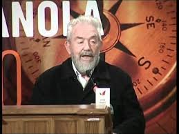 Semblanza en memoria de Alejandro Uli (1924-2018) por Antón Pombo

En nuestra web
👇
ficscaminodesantiago.com/actualidad/