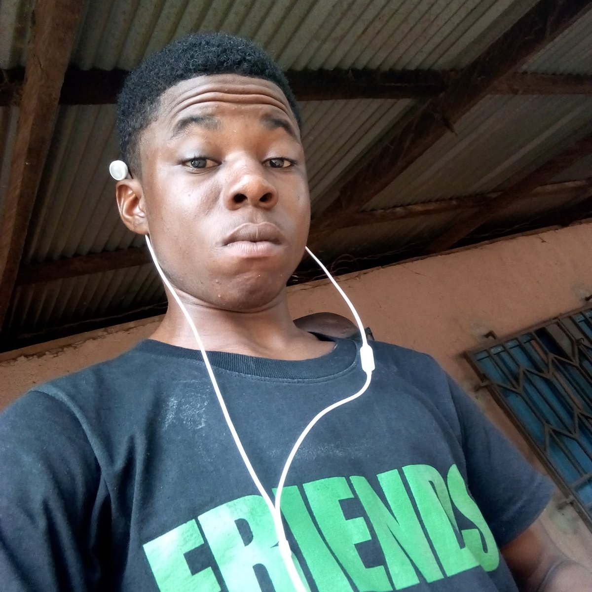 VDagaama tweet picture