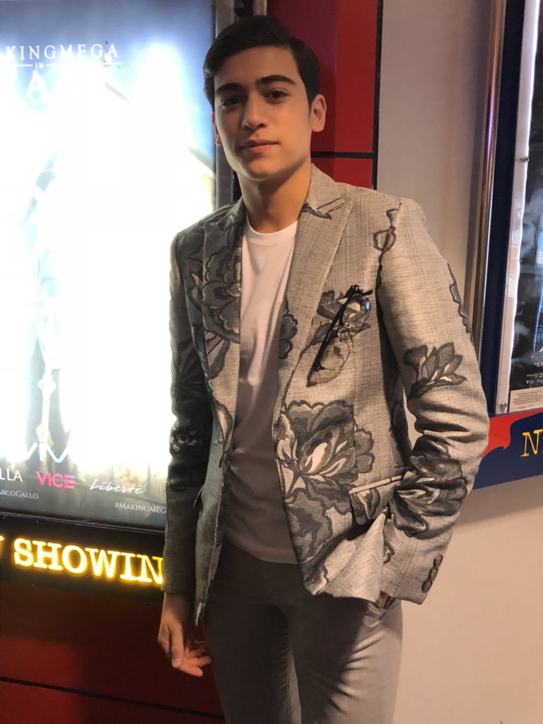 Loida_Po's tweet photo. Life isn't about finding yourself. Life is about creating yourself.  @itsmeMarcoG 

#BenchOpenParadise 
#MarcoGallo https://t.co/avQFRXHj80