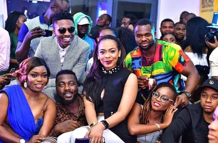 naomiavwerosuo's tweet photo. @EfeMoney & @TheRealMarvis outfit same color, please should we start sailing #Marfe boat already??? #ANTCIPATED....#Seegobbe #BBNaija https://t.co/c8hGXJ9kTN