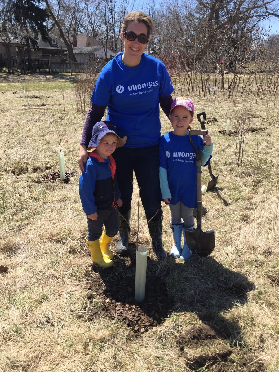 ScallywagA's tweet image. Tree planting today @rfldn @UnionGas  #hhia #EarthDay