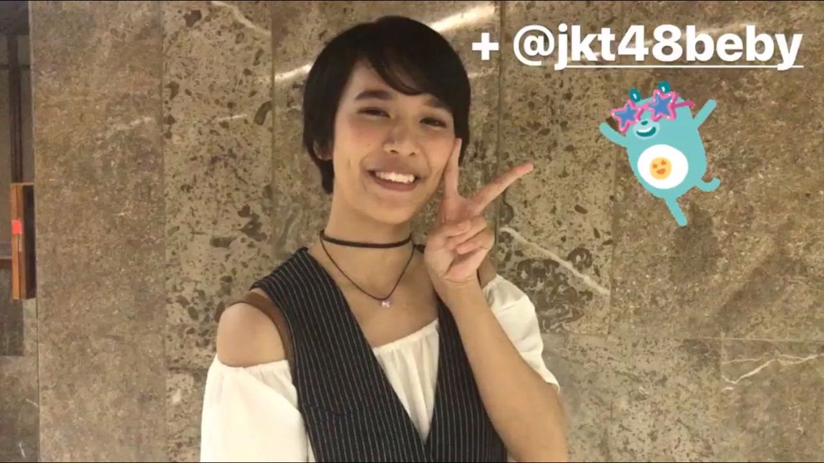 jcvrnd19's tweet photo. Kalau Gaby sama Nabilah kalian pasti masih ingat, hahahah
.
Beby juga dateng tapi pas acaranya sudah mau selesai, heheh, katanya habis dari kegiatan JKT48..
.
Ini dia penampakkannya https://t.co/JTuGbSbrke
