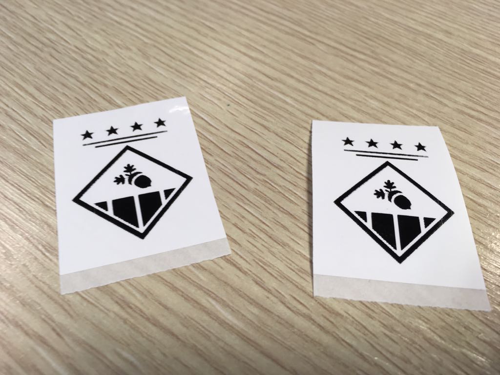 Ja m'han arribat els adhesius per la matrícula!