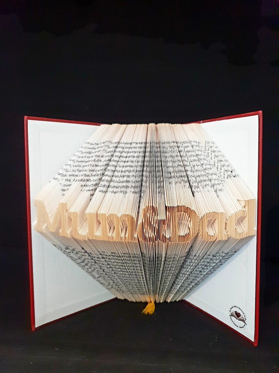 craftedinmoray's tweet photo. New Crafter Alert:
Jo from No Books
Were Harmed is a full time, dedicated, no-cut, hand folding book artist based
in Moray, who supplies a number of national &amp; international retailers,
private dealers &amp; art galleries. https://t.co/RIIknHvXoM