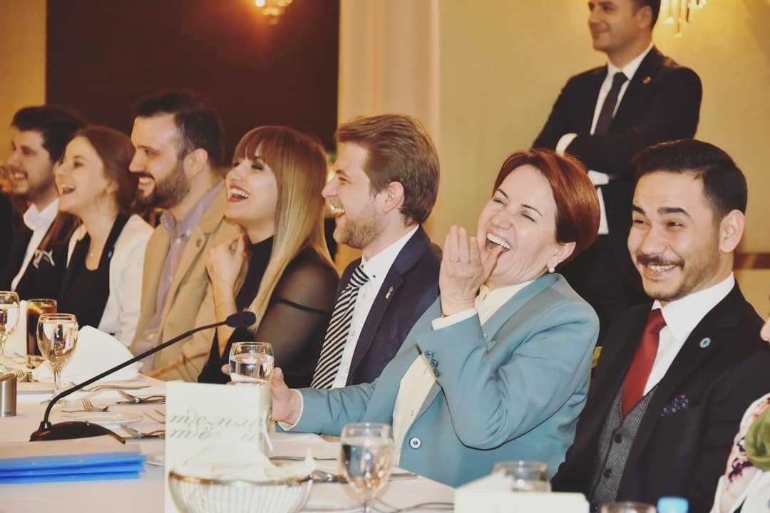 “İYİ Parti seçimlere giremez” dediklerinde BİZ 😂
<a href="/meral_aksener/">Meral Akşener</a> 
@osmanerturkozel <a href="/iyiparti/">İYİ Parti</a> <a href="/iyipartiankara/">İYİ Parti Ankara İl Başkanlığı</a>