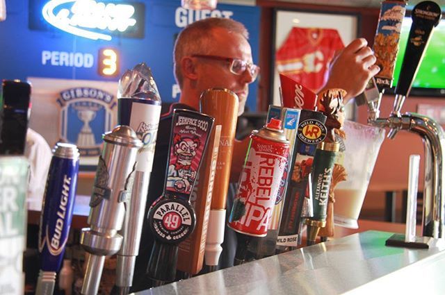 lifestyleyyc's tweet photo. SUNDAY at Unicorn Superpub enjoy great features ALL DAY long on the Sports Cantina Level. 223 8th Ave Sw #Calgaryeats #yycdrinks #Superpub #yyceats #yycliving #Calgarylife #Calgarynow #Iamdowntown #downtownyyc #lifestyleyyc #yycfoodie #yycrestaurants #yy… https://t.co/IPte7sIXwu https://t.co/o8SKKve2w3
