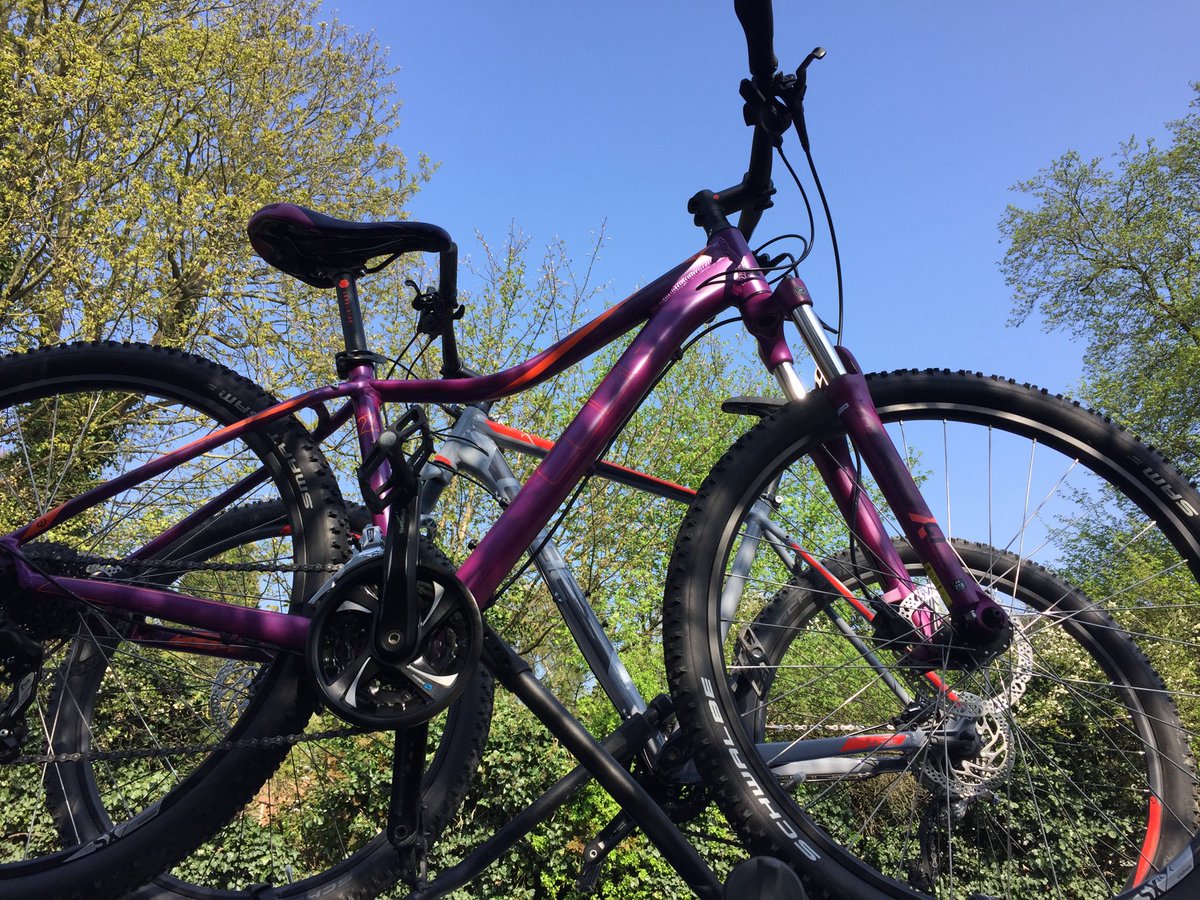 #dayofdirt #riderepeat #chainreactioncycles Richmond Park!
