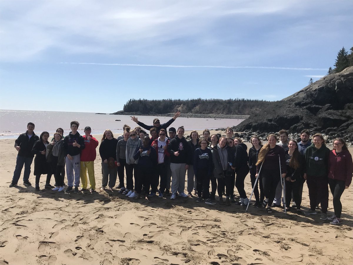 cciwolvesrugby's tweet photo. Another great rugby trip to the east coast https://t.co/XsJTfDpnwj