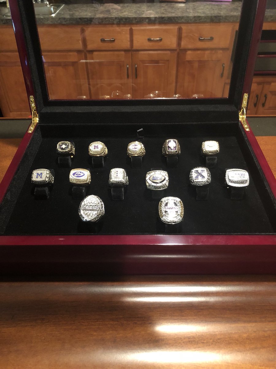 MountUnionFB's tweet photo. FYI: EVERY recruiting class from 1989-2017 (and counting) has at least 1 national championship. https://t.co/eooNDMnE7u