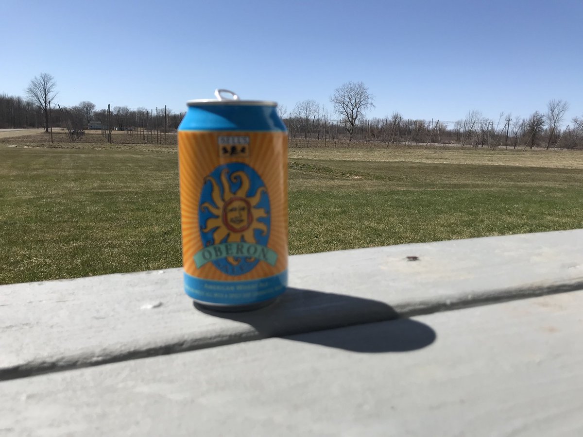 Spring has finally sprung! <a href="/BellsBrewery/">Bell's Brewery</a> #oberon