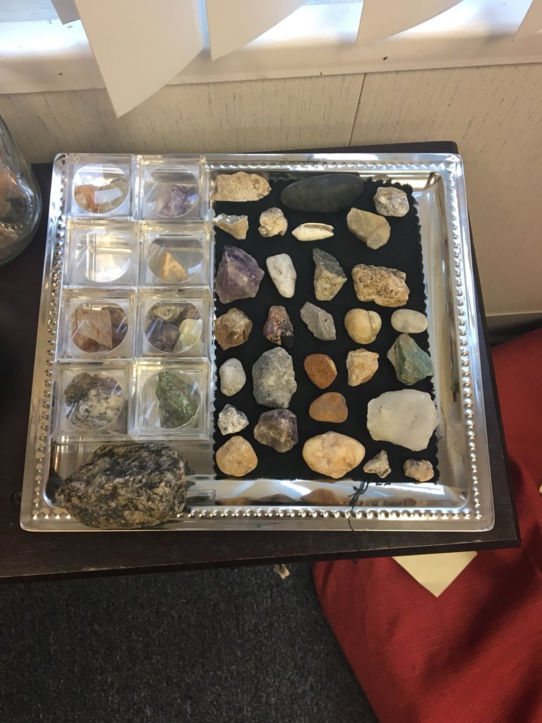 PBJTeaches's tweet photo. When we rocked our study on rocks! #iteach2nd #iteachtoo #2ndchat #teacherlife https://t.co/PIal7QKtL8