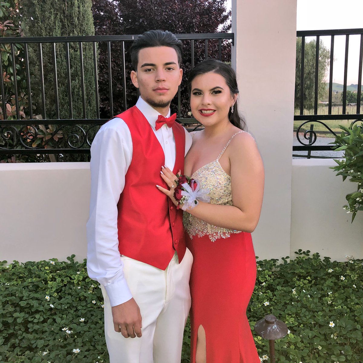 taliaxjimenez's tweet photo. Prom con mi chulo โค๏ธโจ๐ https://t.co/wKpremGuCV
