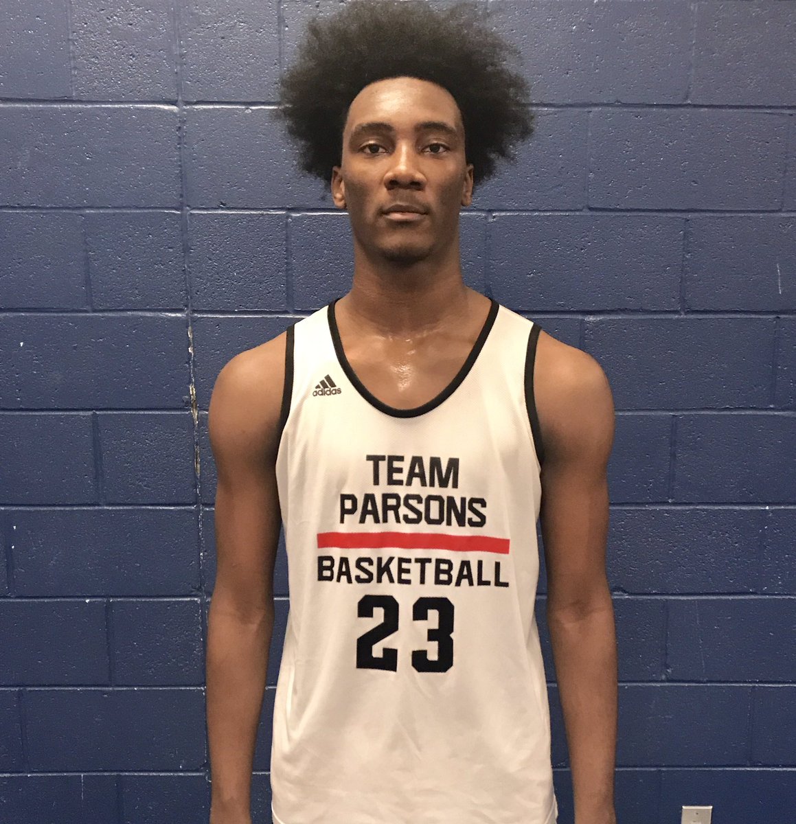 Canisius College has offered 6’8” F/C <a href="/JustooBegreat2/">Justo ‼️</a> 🏀 📚 

Averaged a double-double all weekend at #OTRSweet16