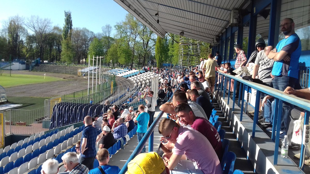 Hutnik - Wiślanka 4:0 w meczu na szczycie IV ligi