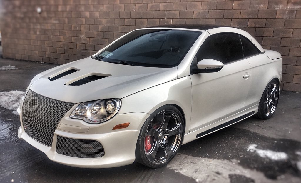 inknironauto's tweet photo. Another one done! ✌🏼💎 #volkswagon #autobodyshop https://t.co/NepXVGVoDD