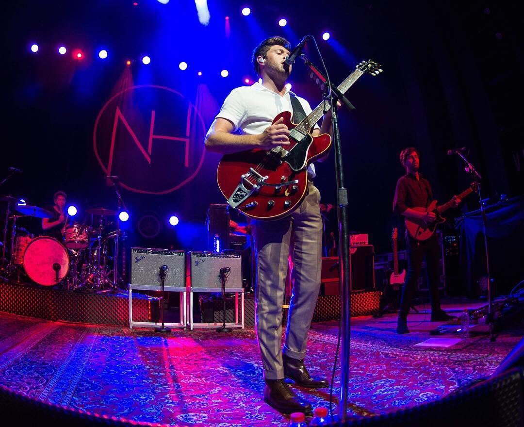 NJHNEWS's tweet photo. vegacph: Den irske niallhoran charmerer sig ind på et tæt pakket Store VEGA i aften med sine følsomme popsange!
Foto: @martinkleisberg
#niallhoran #vegacph #storevega https://t.co/e9IGUcskIW