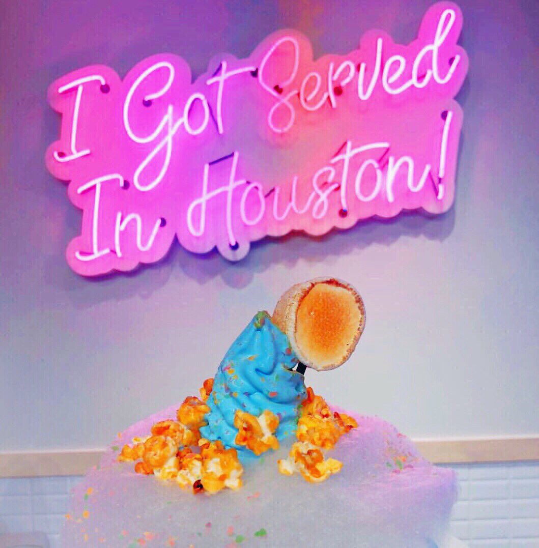 AHoustonfind's tweet photo. HOU meets Australia at the first US location of Aqua S. Located on Bellaire Blvd 💕 https://t.co/zm6daSs82Q