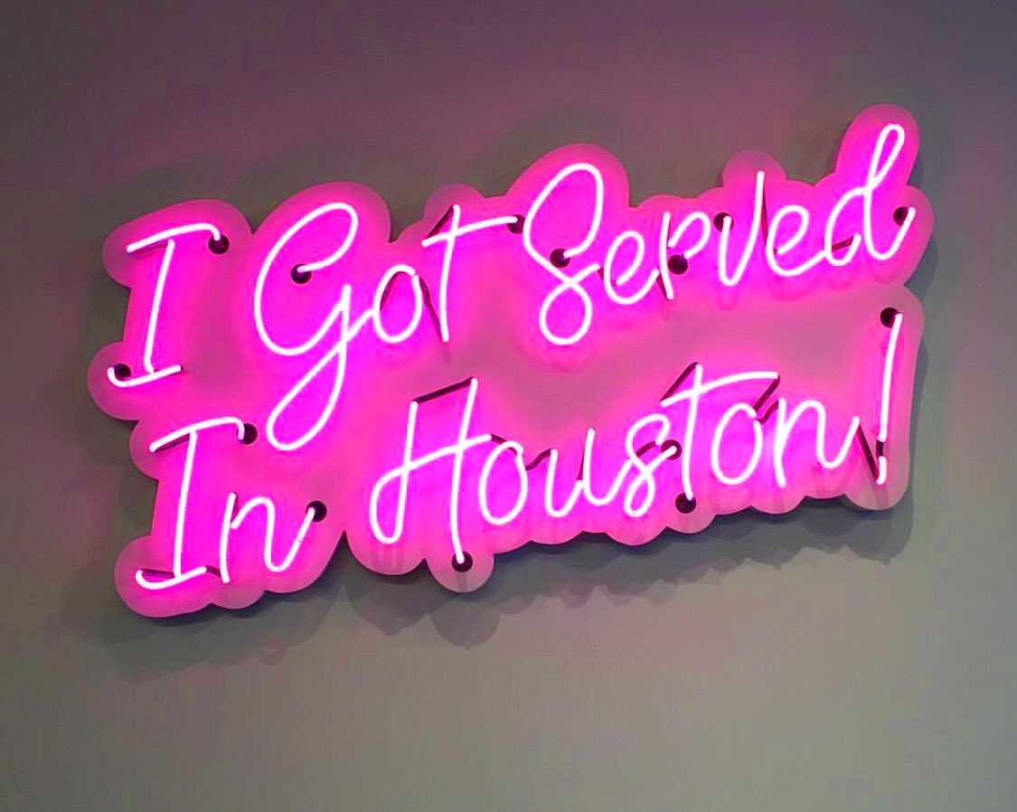 AHoustonfind's tweet photo. HOU meets Australia at the first US location of Aqua S. Located on Bellaire Blvd 💕 https://t.co/zm6daSs82Q