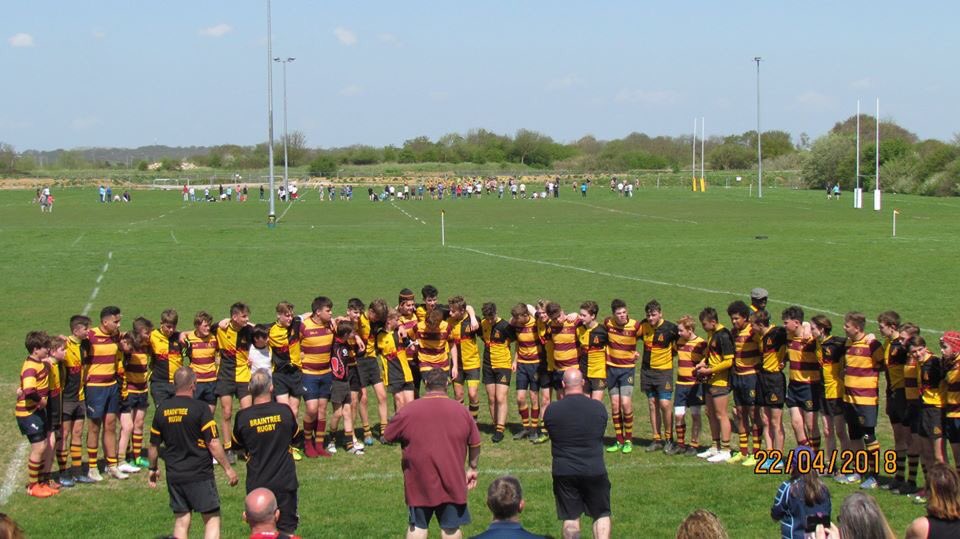 <a href="/BraintreeRUFC/">Braintree RUFC</a> u15s are <a href="/essexrugby/">Essex County RFU</a> waterfall cup plate winners for 3rd year running <a href="/tiptree/">tiptree</a> kit looking good in the sunshine. Thanks to <a href="/westcliffrugby/">Westcliff RFC</a> u15s for a tough game and being fantastic hosts as always #proud #rugbyfamily