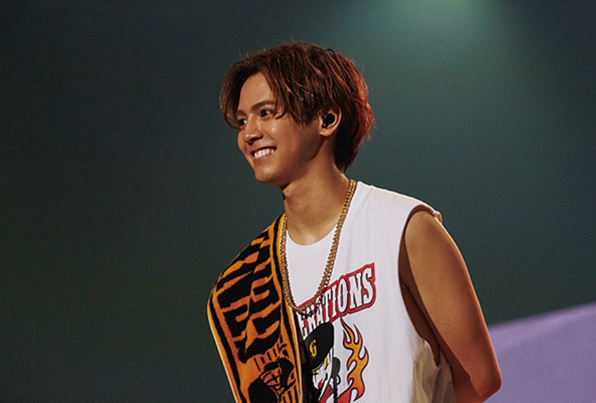 Rihanna Roco Girl Twitter