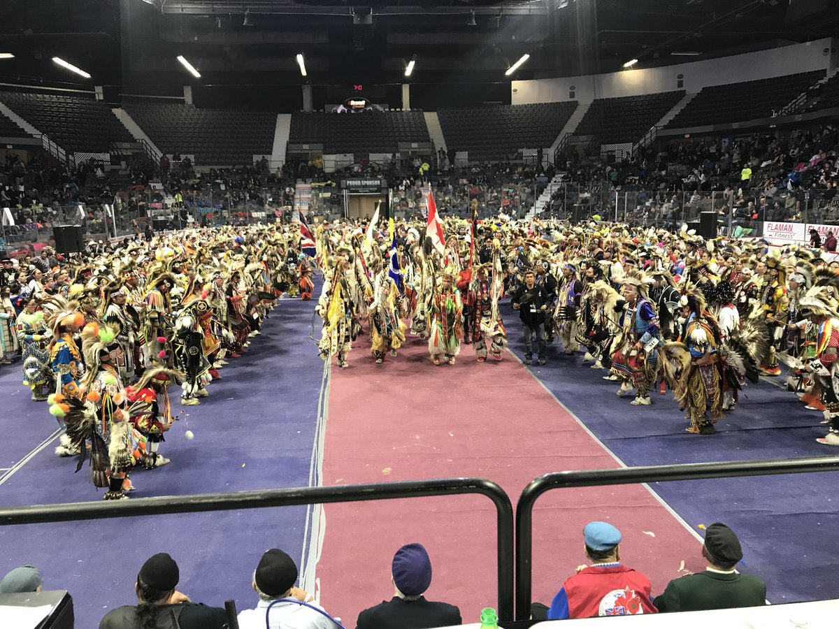 fnunivpowwow's tweet photo. SPECIAL ANNOUNCEMENT: Over 820 registered and non-competitive dancers to celebrate @FNUNIVCAN 40th Anniversary Spring Celebration Powwwow! #FNUniv40 https://t.co/BEGQMZBaIL