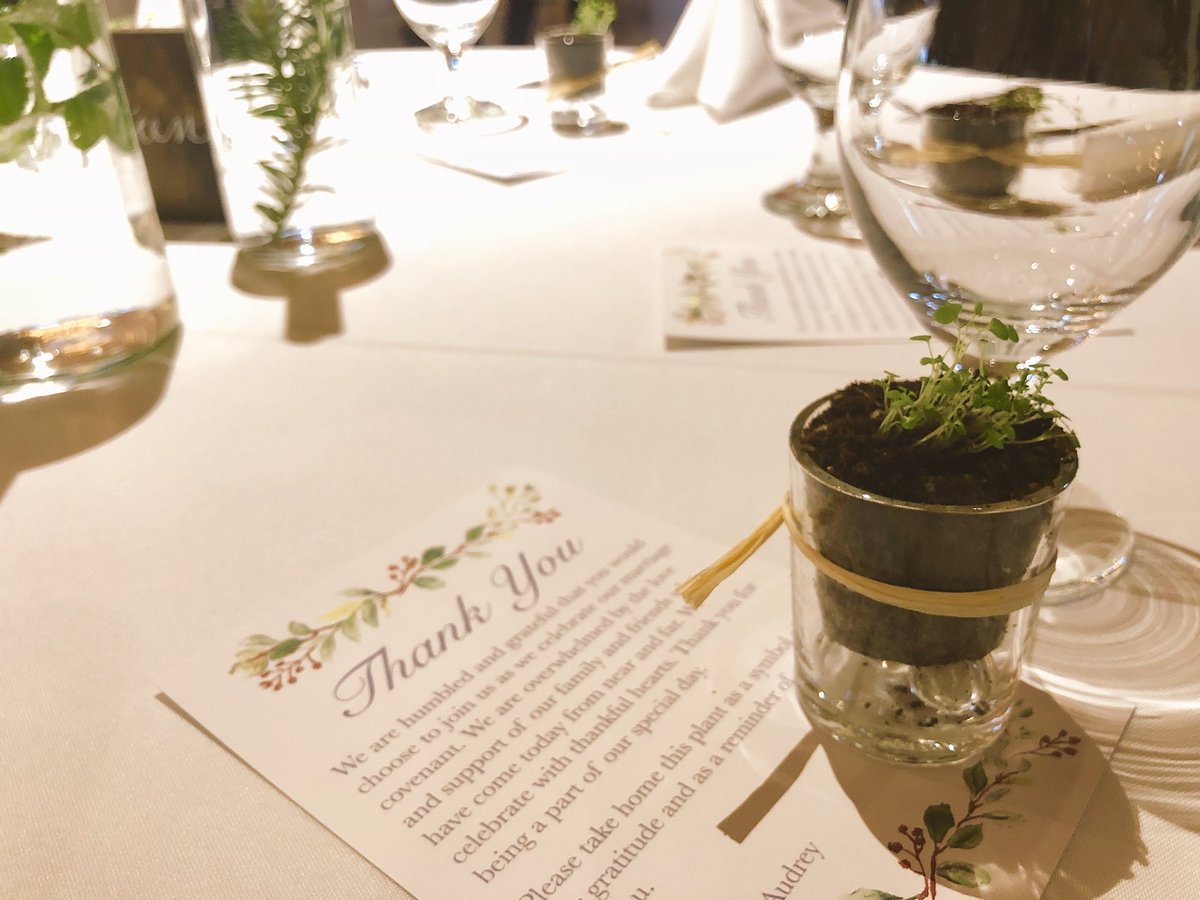 TuckersGapEvent's tweet photo. ...and the set up begins for the second wedding of the weekend! https://t.co/U1eYbmsefD