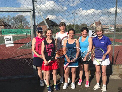 KeyworthTennis's tweet photo. Fantastic win for the Keyworth ladies today against Farnsfield. 64-45 victory in the Nottinghamshire sunshine. #keyworth #tennis #nottingham https://t.co/JLl0yss1EP