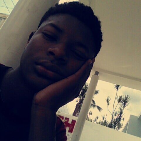 JessM92229758's tweet photo. No soy dueño del mundo pero si hijo del dueño 👑 

#KidsChoiceAwards #DiaDeLaTierra #Nicaragua #SOSNicaragua #WorldWaterDay #boyblack #SiguemeYTeSigoSiCumplo #LIKEY https://t.co/PFQ5t8zqi2