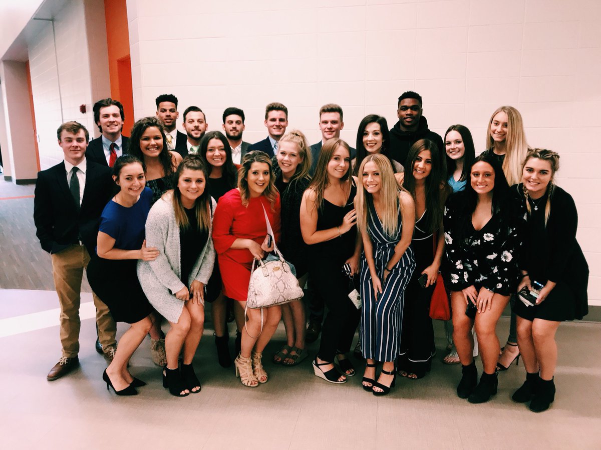 DeltaGamma_bgsu's tweet photo. We are so excited to have placed 1st Overall in Greek Weekend 2018! We couldn’t have done it without our amazing partners @SPEOKBG & @BGDelts, you guys ROCK! 🐢💜#TeamTMNT https://t.co/rKiBqABE7t