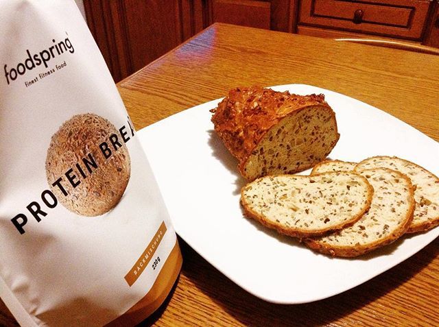 Ribelle976's tweet image. .. Finally arrived and ready to eat ‼️.. Protein Bread .. and it's also so good ‼️.. #yumm #proteinbread #foodspring #sogood #onlyprotein #sportdiet #springfood #sportfood #newdiet #newdietplan #foodforstrength #proteinfood #mynewdiet #pane #paneprot… ift.tt/2HJp8Ja
