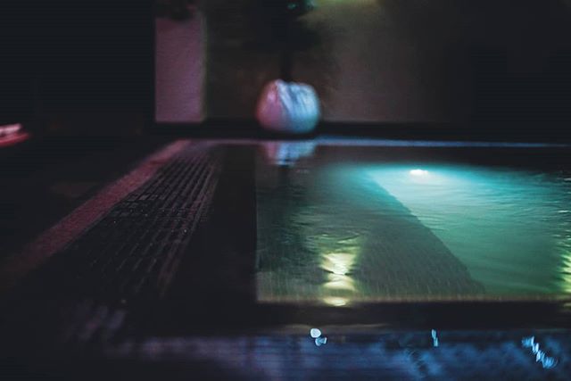 HiltonSyonPark's tweet photo. With a heated pool, a sauna, a steam room, and a bubbling jacuzzi, there's no better way to have some me time. #SincerelySyon https://t.co/KK6pnHnfA2