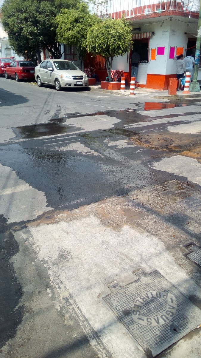 Nayoneto tweet media