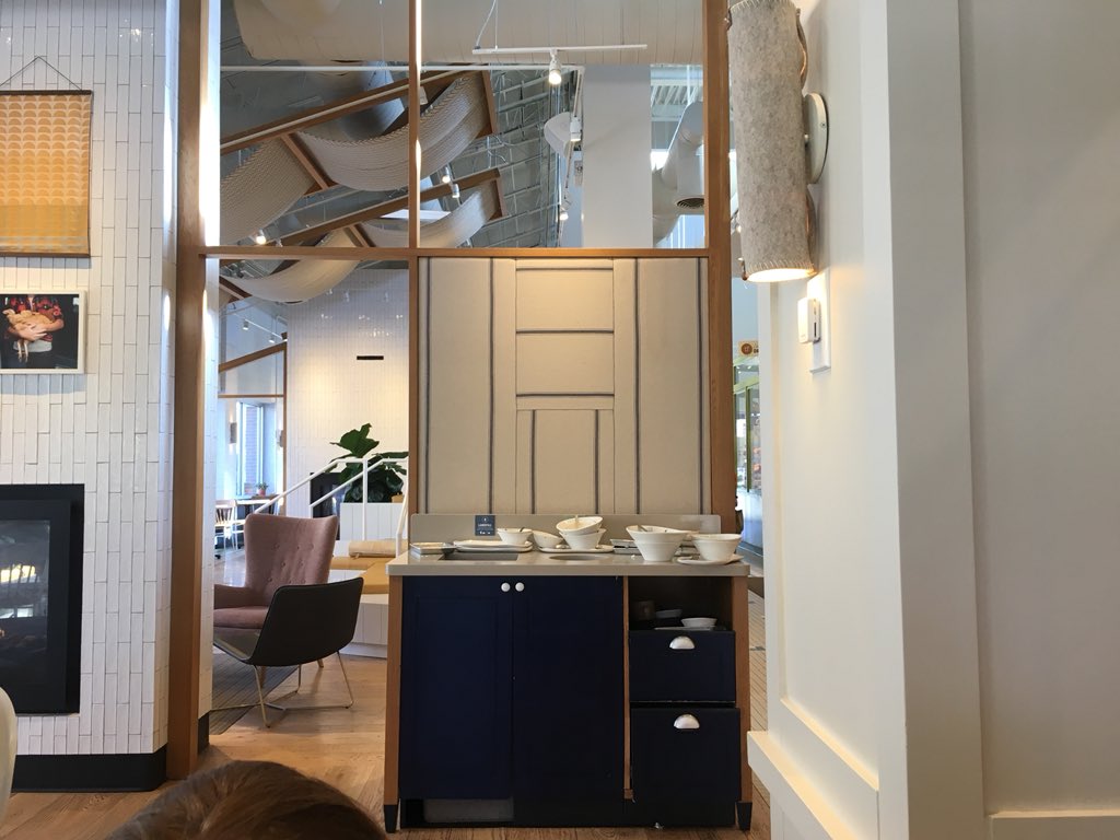 TrapaniSandler's tweet photo. @panerabread   Nassau’s square looking a little “unclean” today. Bathroom and eating area #shaky https://t.co/52mMcFRb7y