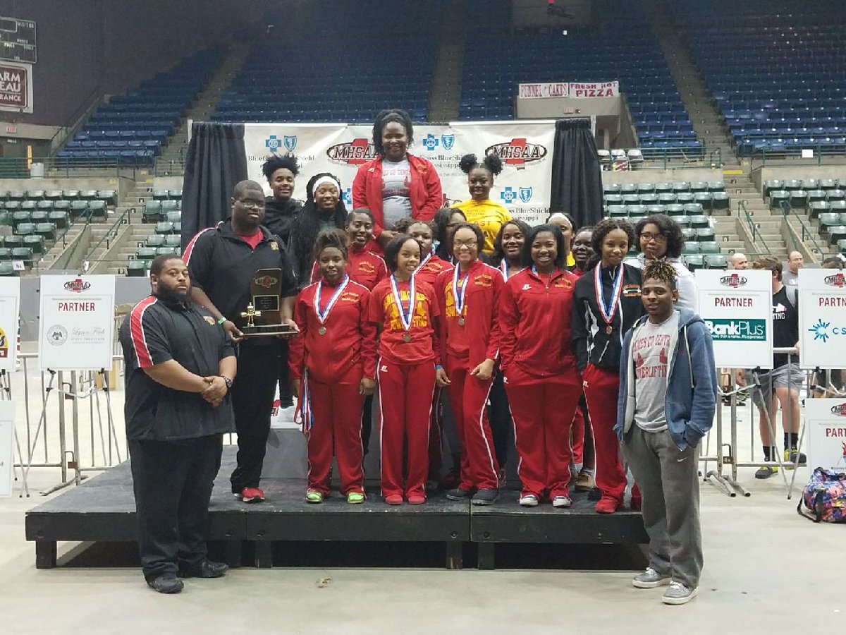 HcchsFootball's tweet photo. Lady Jaguars Powerlifting Team finish 2nd overall in MHSAA Class III finals. https://t.co/3eoN8Pea94